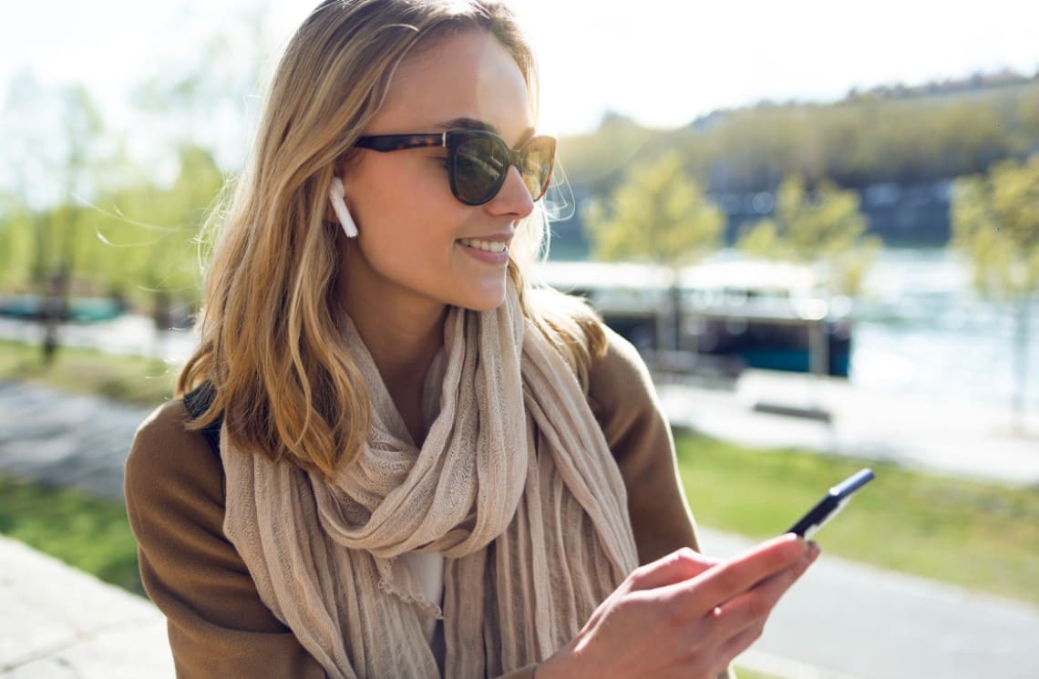 How To Be A “Distraction-Free” Media In The Age of Total Distraction?
